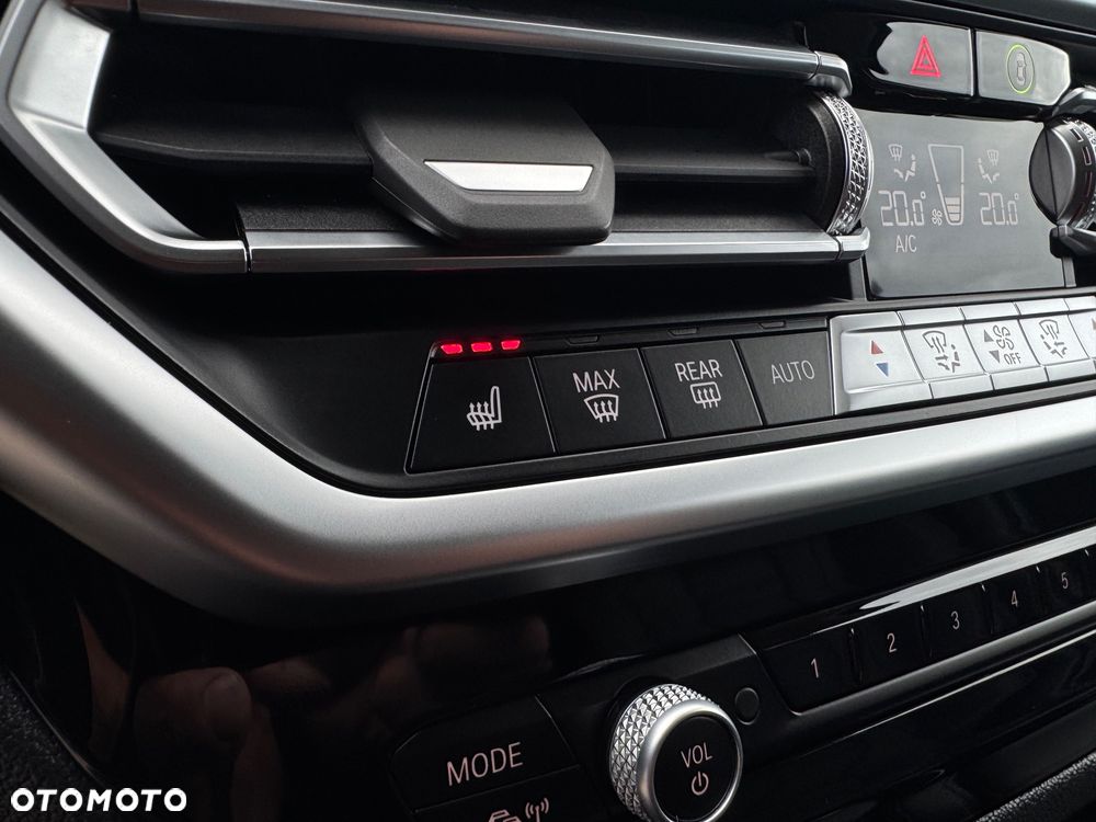 BMW X3 sDrive18d MHEV Luxury Line - 23