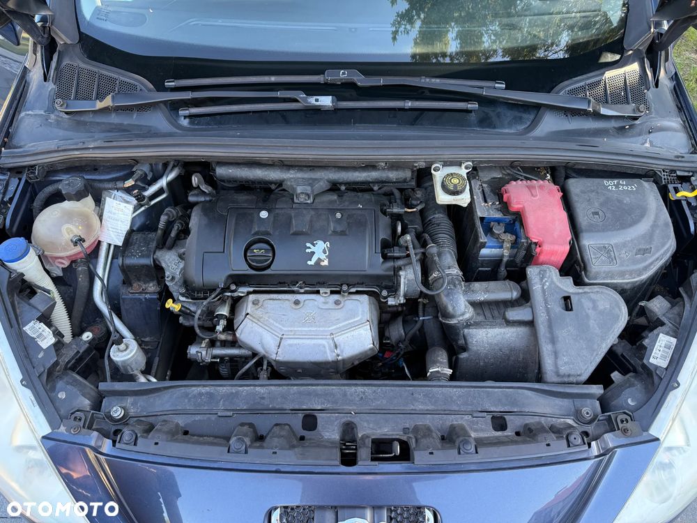 Peugeot 308 1.6 Premium - 27