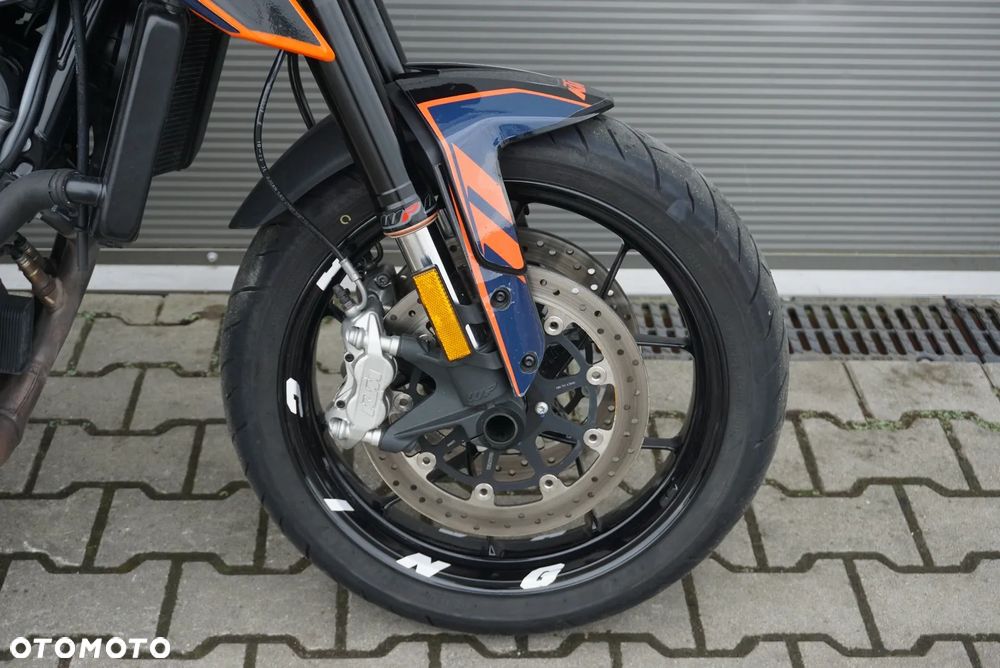 KTM Duke - 21