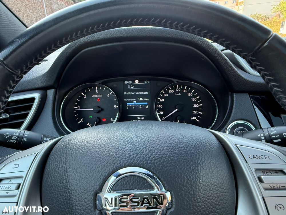 Nissan Qashqai 1.6 DCI ALL-MODE 4x4i TEKNA+ - 34
