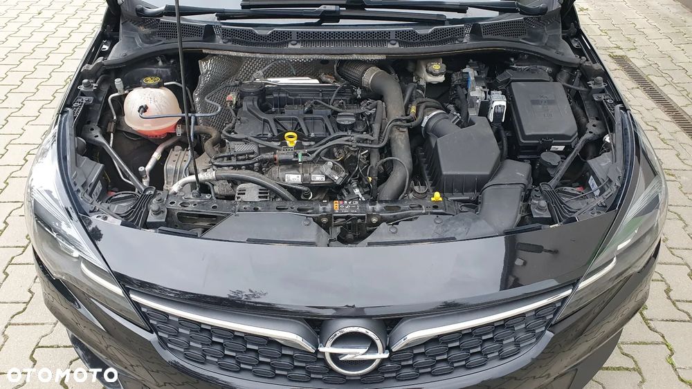 Opel Astra V 1.2 T Business Elegance S&S - 26