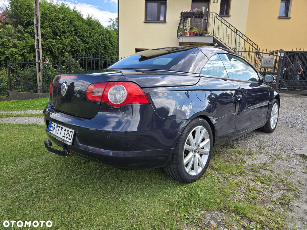 Volkswagen Eos - 4