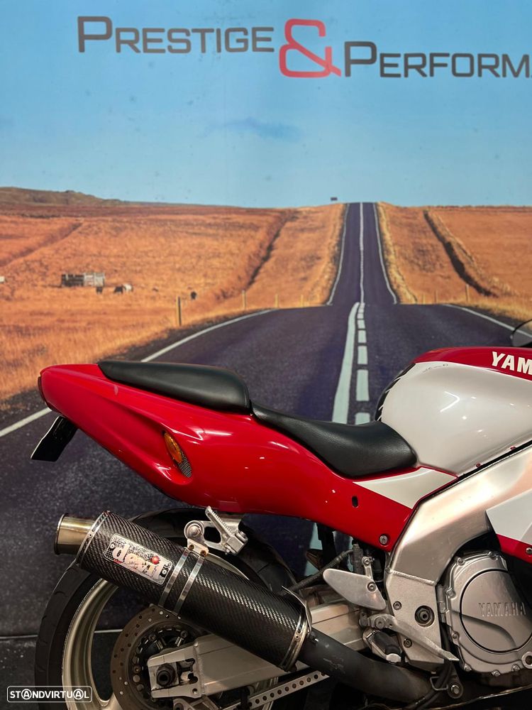 Yamaha Thunderace 1000 - 8
