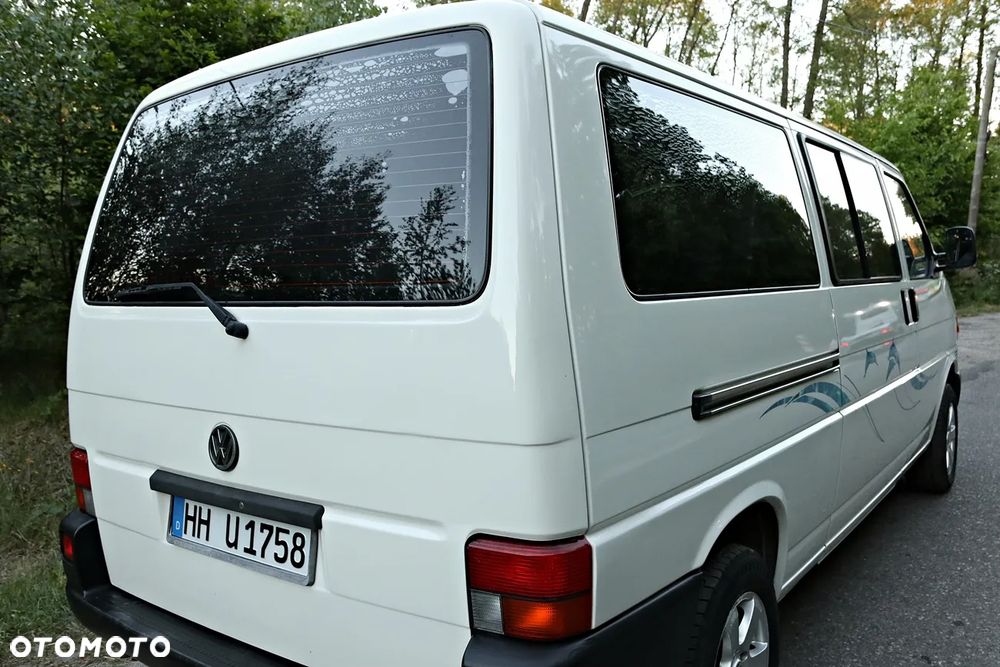 Volkswagen Multivan - 24