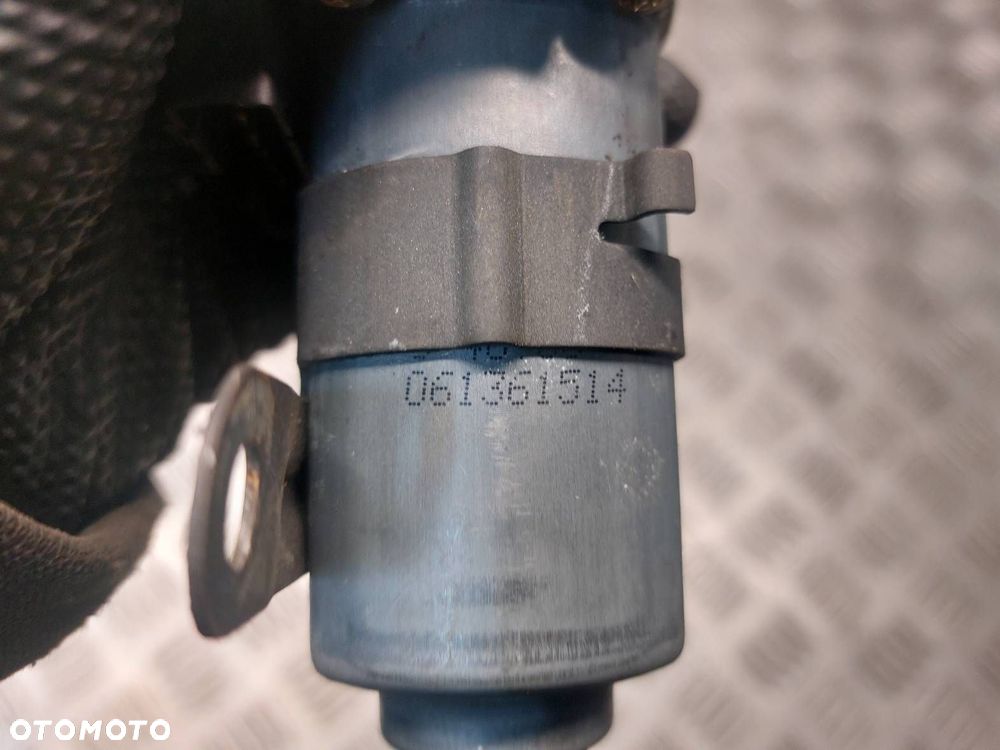 SILNICZEK DRZWI TYŁ CHRYSLER  GRAND VOYAGER IV LIFT 7746804602 - 3