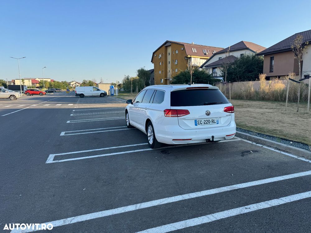 Volkswagen Passat 1.6 TDI SCR DSG - 21