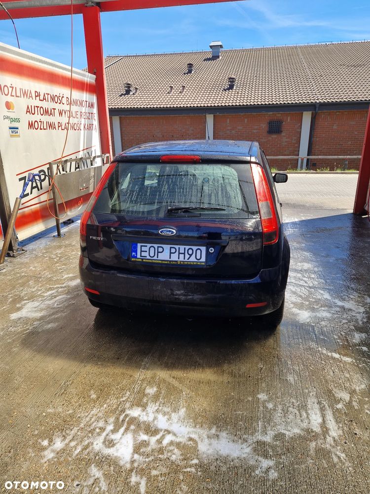 Ford Fiesta - 3