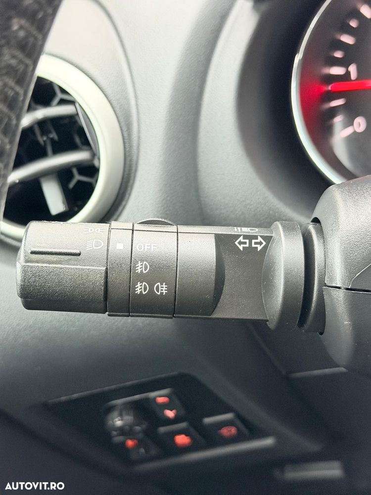 Nissan Qashqai 1.6 DCI DPF I-Way - 29