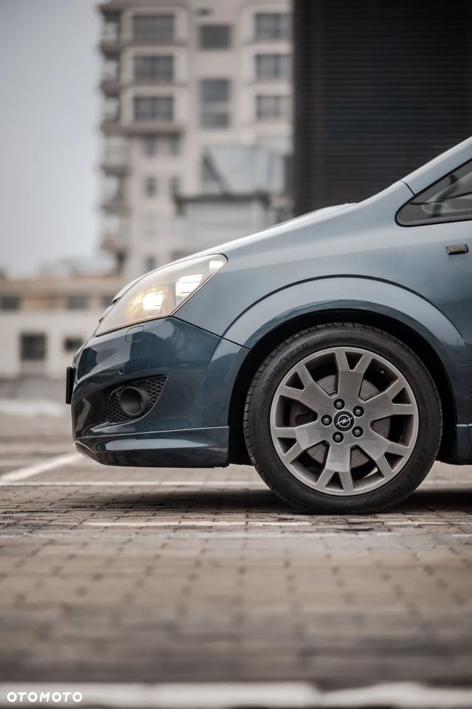 Opel Zafira 1.9 CDTI Cosmo - 11