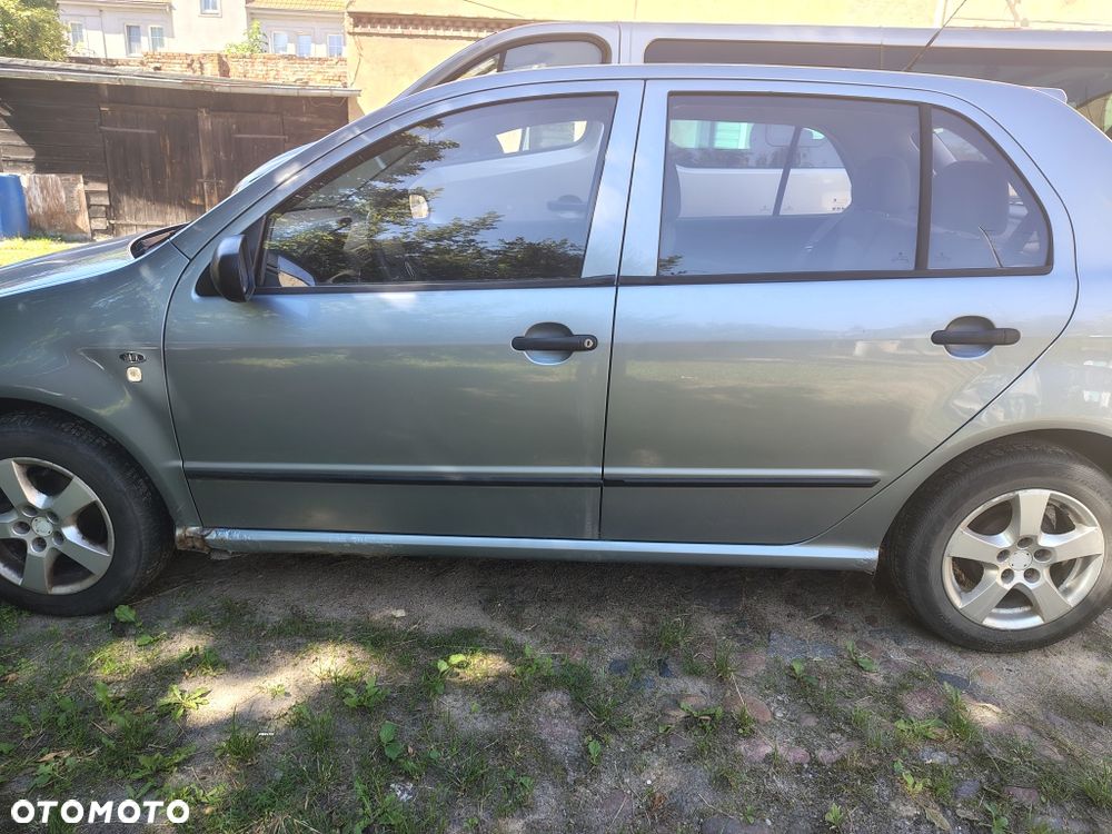 Skoda Fabia - 8