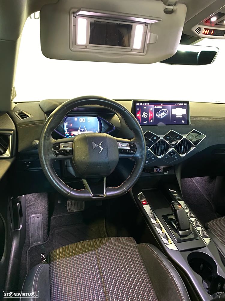 DS DS3 E-Tense Performance Line - 26