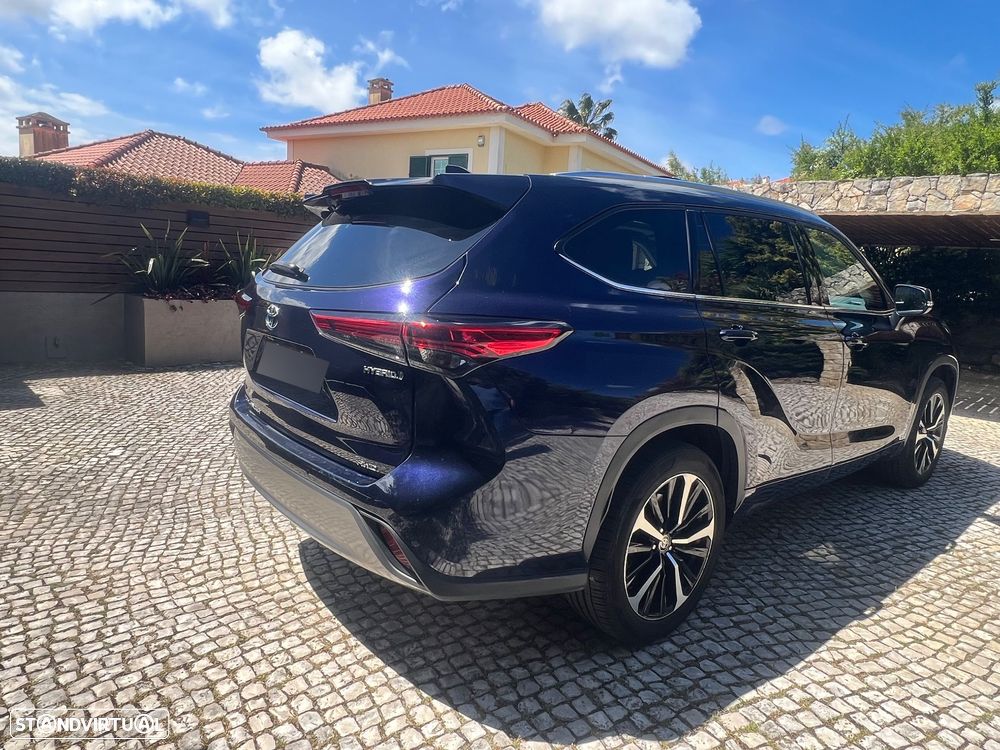 Toyota Highlander 2.5 HDF Premium AWD-i - 23