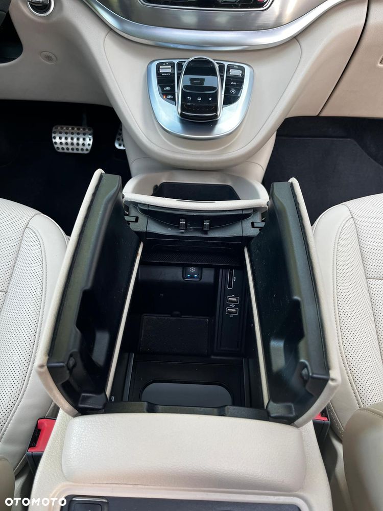 Mercedes-Benz Klasa V 250 d Exclusive 7G-Tronic - 17