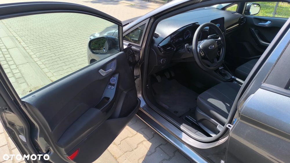 Ford Fiesta - 11