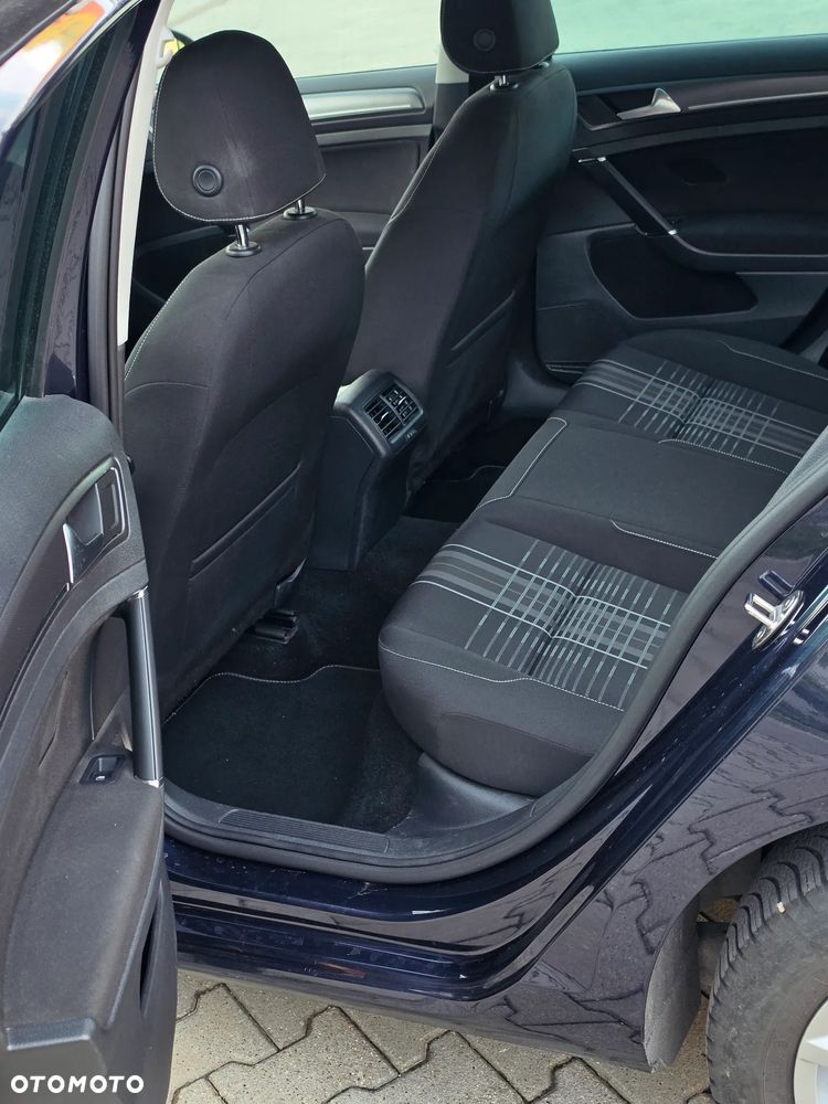 Volkswagen Golf 2.0 TDI 4Motion BlueMotion Technology Lounge - 8