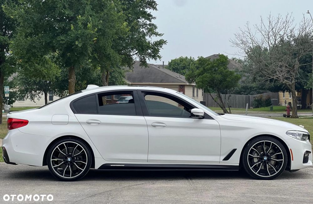 BMW Seria 5 530i xDrive M Sport Edition - 3