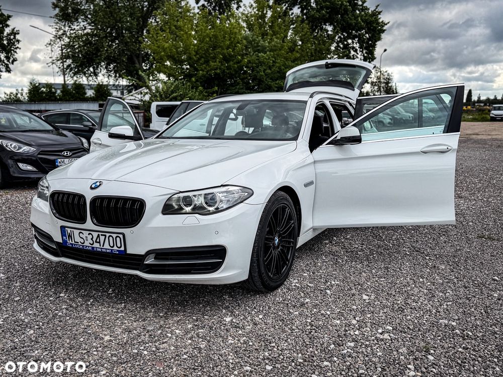 BMW Seria 5 518d Luxury Line - 16