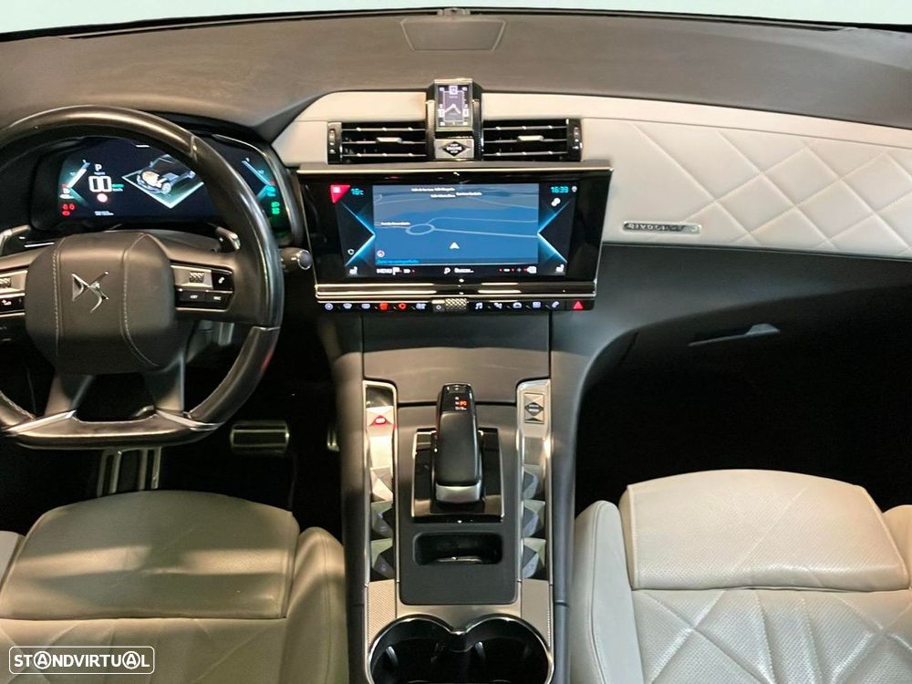 DS DS7 Crossback - 12