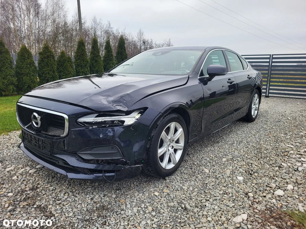 Volvo S90 - 2