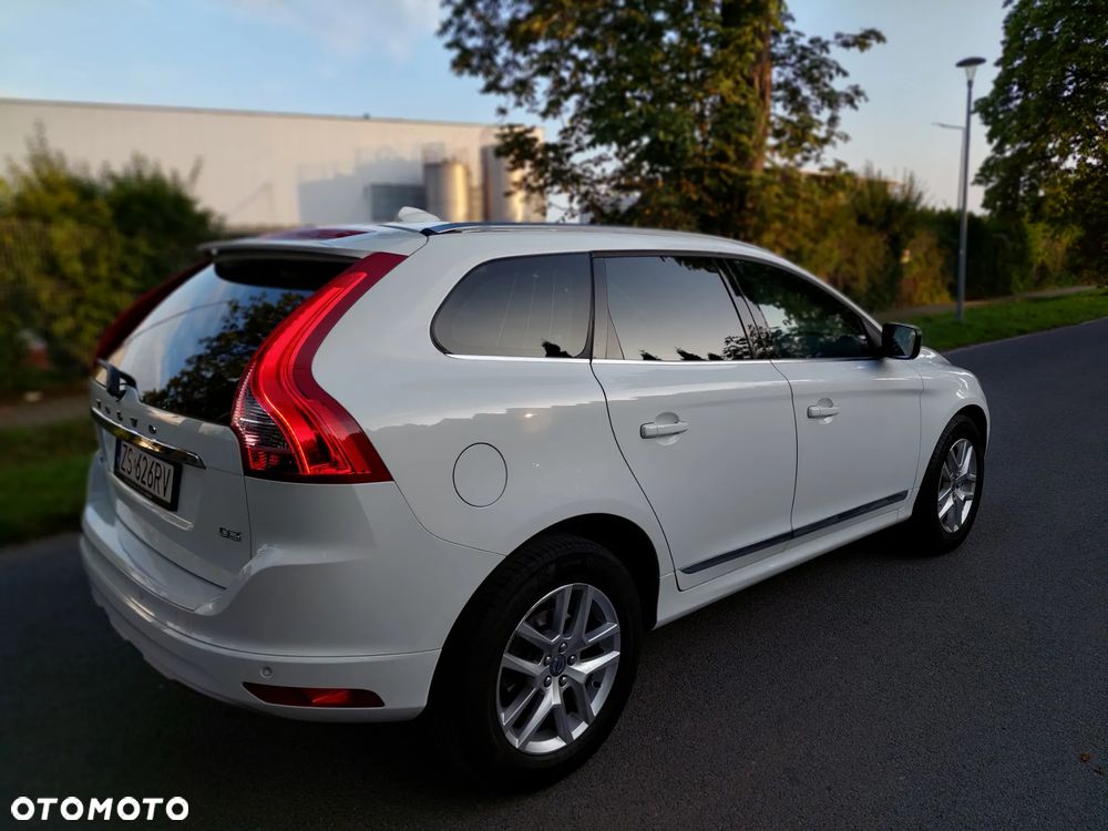 Volvo XC 60 D3 Drive-E Summum - 7