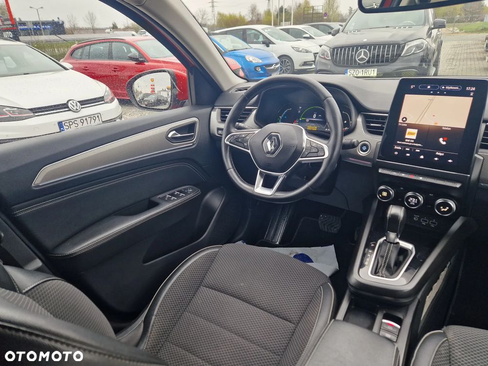 Renault Arkana 1.6 E-TECH Zen MMT - 27