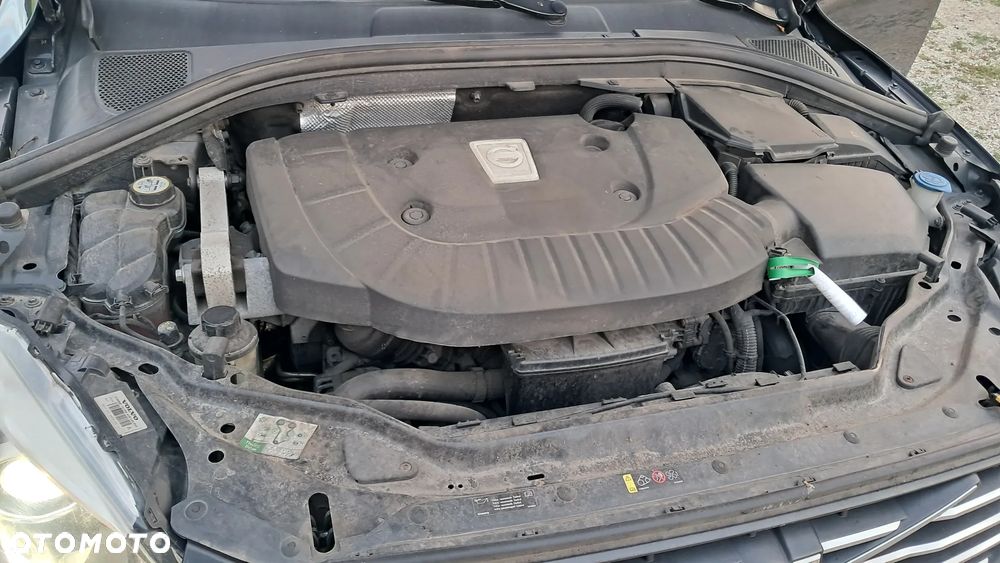 Volvo XC 60 D4 AWD Kinetic - 22
