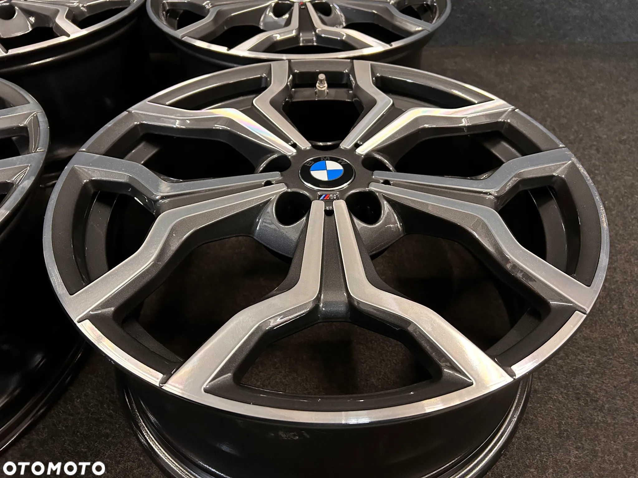 Alufelgi BMW X1 F48, X2 F39 M-Pakiet 19 cali 5x112 4szt. z czujnikami. ŁADNE! - 12