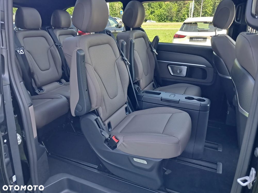 Mercedes-Benz Klasa V 300 d 4-Matic 9G-Tronic Exclusive (d³ugi) - 24