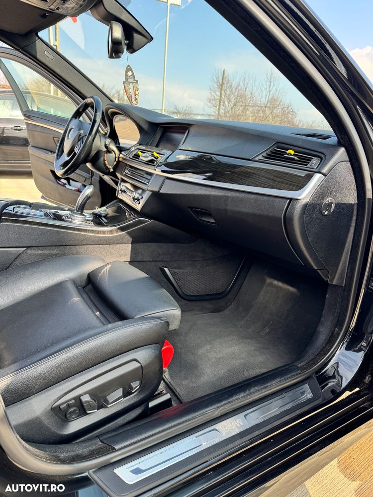 BMW Seria 5 520d xDrive Aut. Sport Line - 4