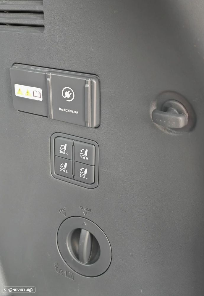 Kia EV9 99,8-kWh AWD GT-line Launch Edition - 14