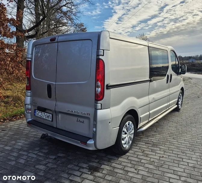 Opel Vivaro L2H1 2.9t - 7
