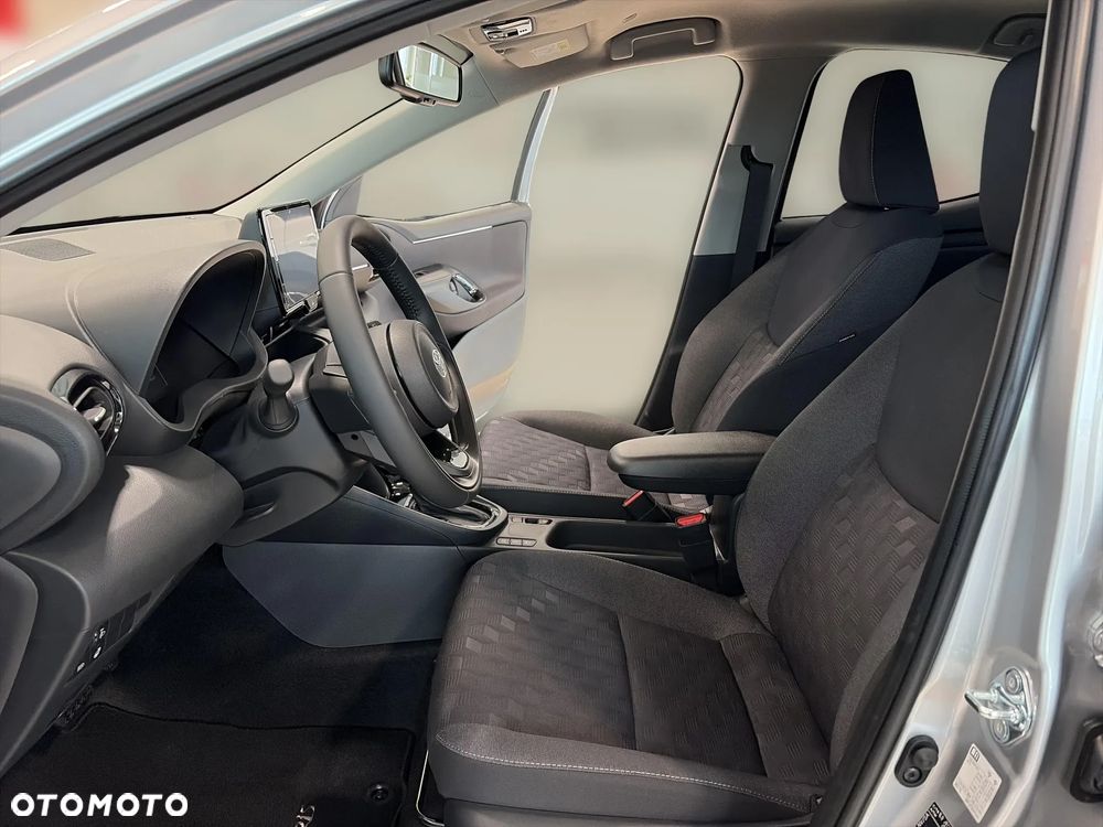 Toyota Yaris Hybrid 1.5 Style - 19