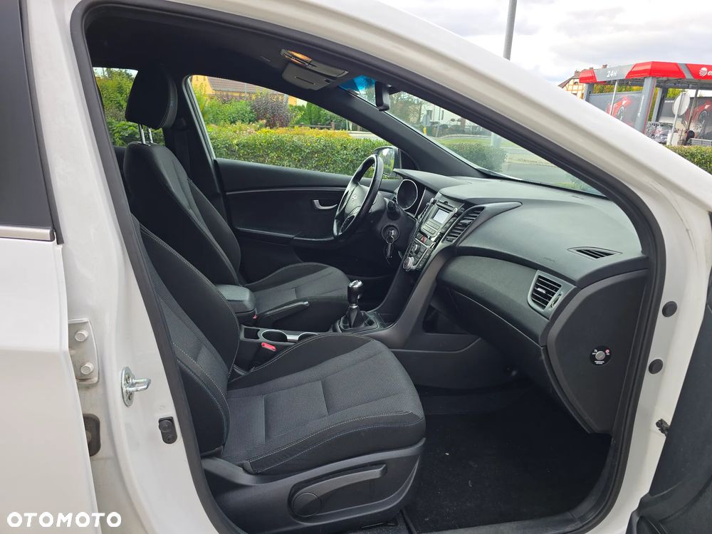 Hyundai i30 - 13