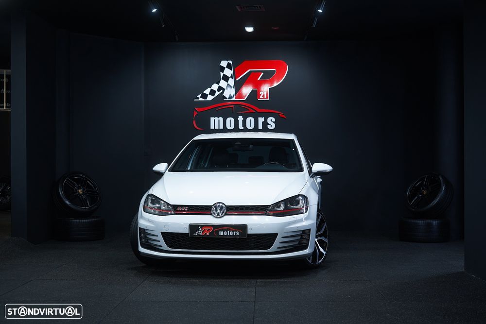 VW Golf 2.0 TSi GTi DSG Performance - 3