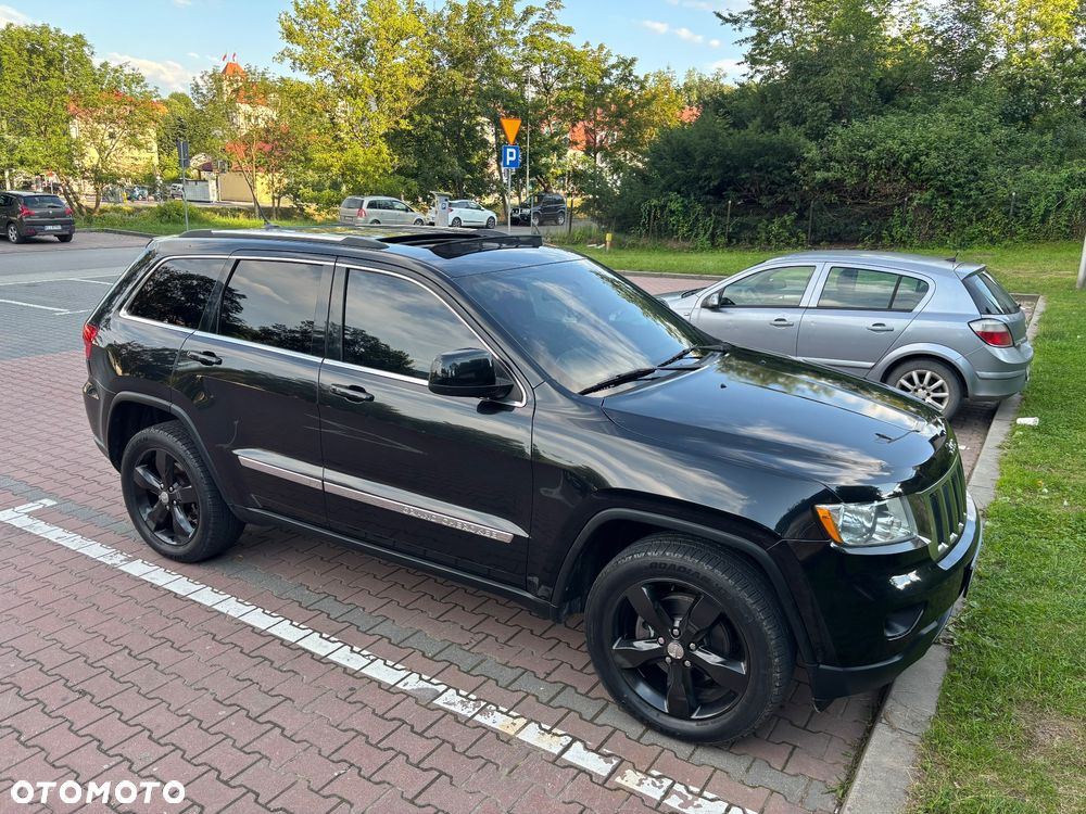 Jeep Grand Cherokee - 1