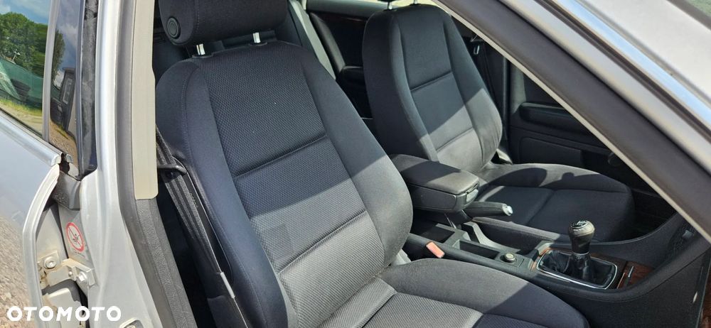 Audi A4 Avant 1.9 TDI - 25