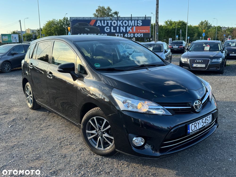 Toyota Verso 2.0 D-4D Prestige - 3