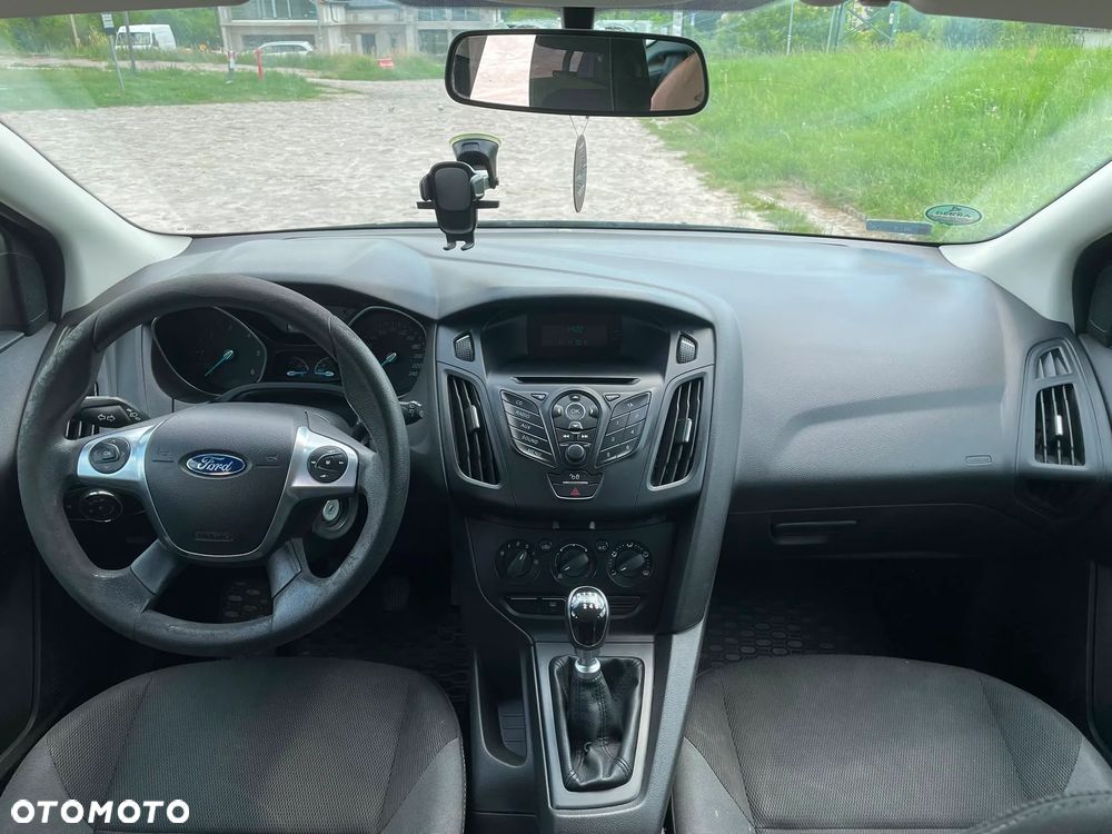 Ford Focus 1.6 TDCi Ambiente - 5