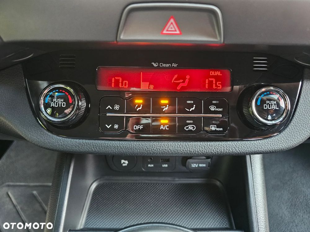 Kia Sportage 2.0 GDI 2WD Spirit - 22
