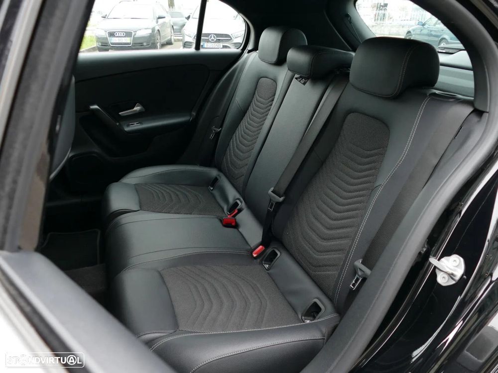 Mercedes-Benz A 250 e Style Plus - 28