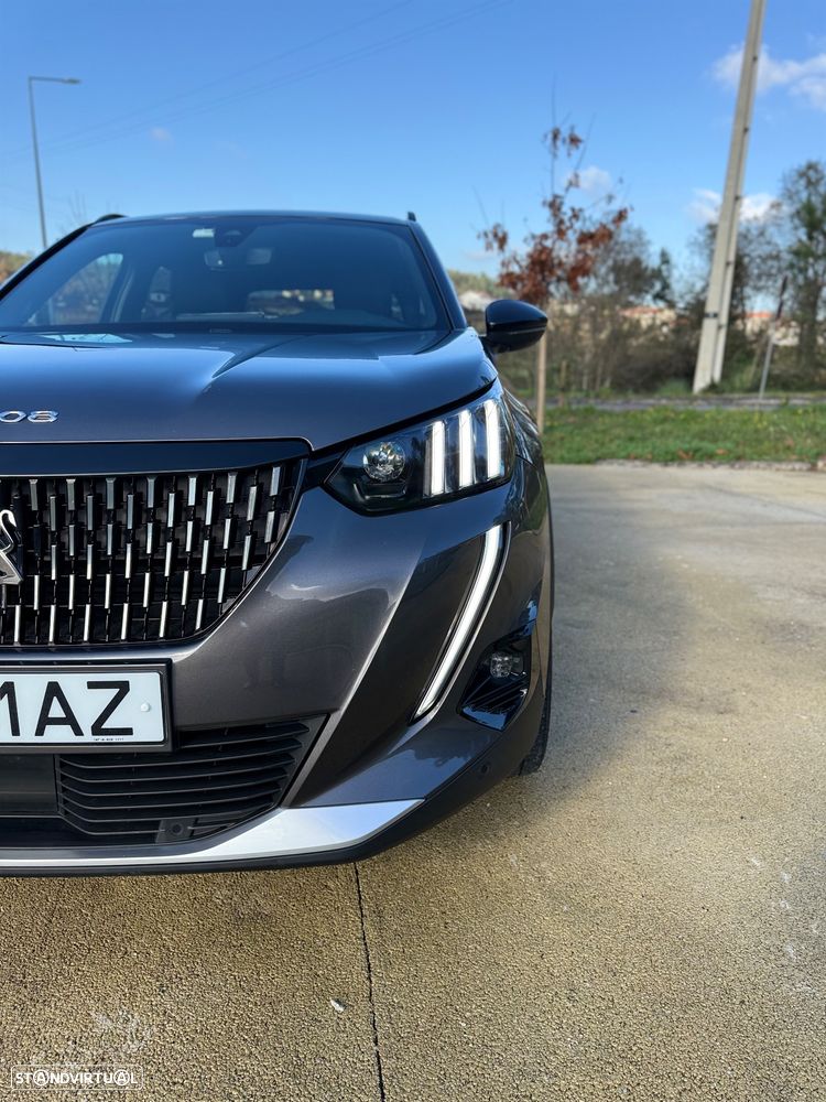 Peugeot 2008 PureTech 130 EAT8 GT Pack - 9