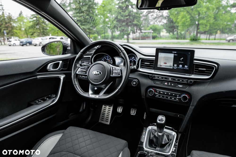 Kia Ceed 1.0 T-GDI ISG GT Line - 27