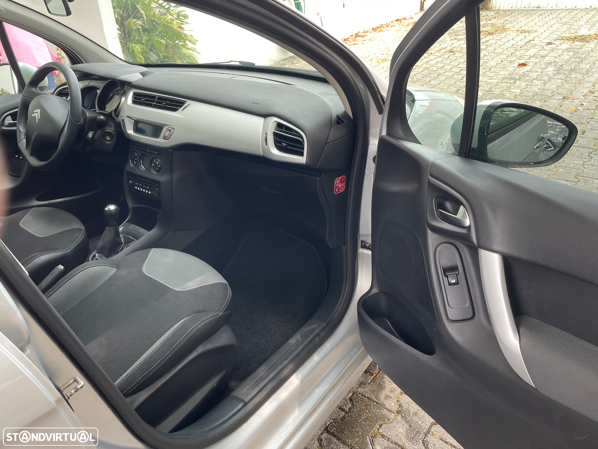 Citroën C3 1.2 PureTech Seduction - 18