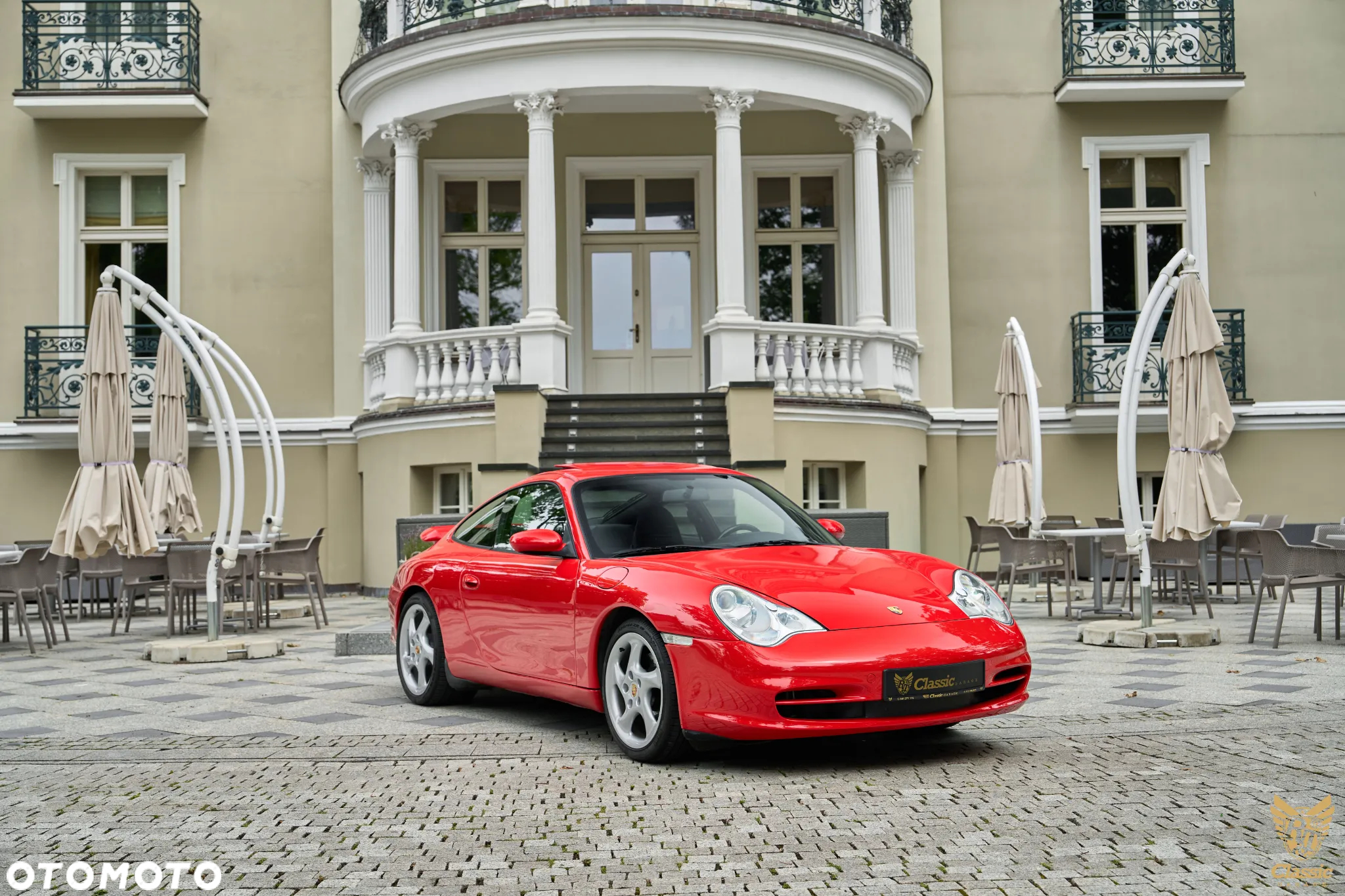 Porsche 911 Carrera - 11