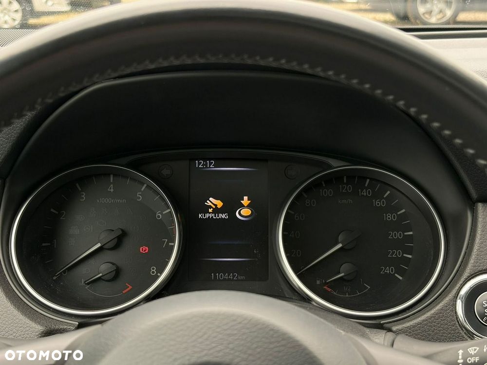 Nissan Qashqai - 17