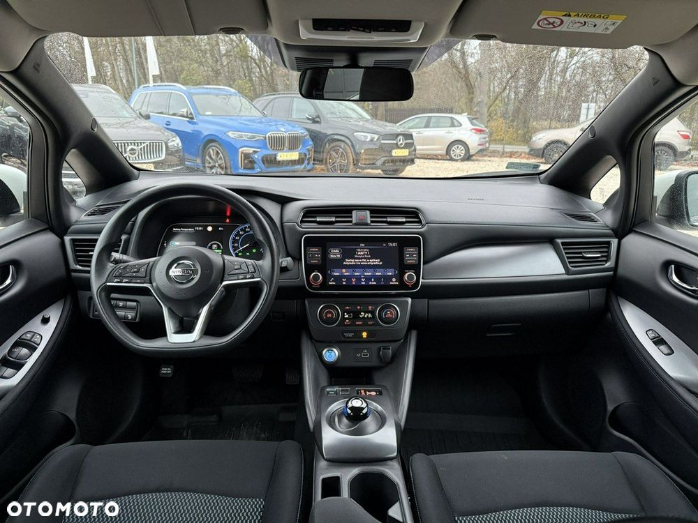 Nissan Leaf 40kWh Visia - 27