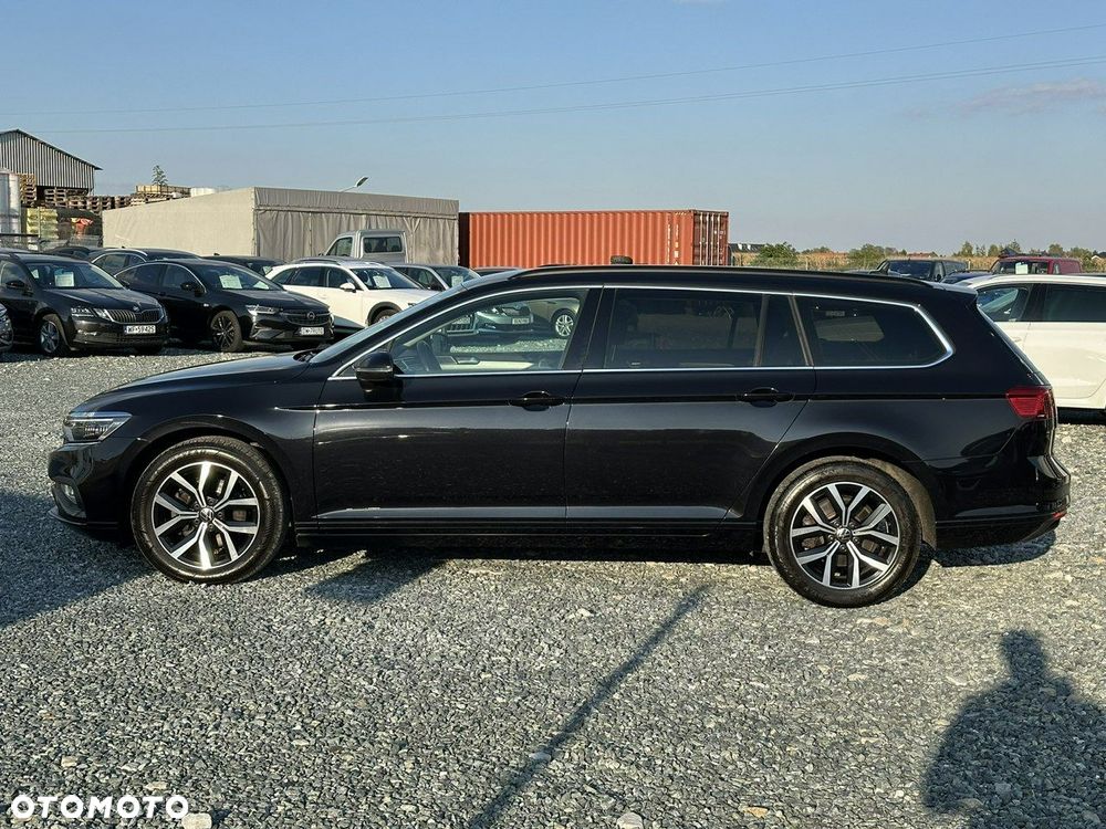 Volkswagen Passat 2.0 TDI EVO Business DSG - 9
