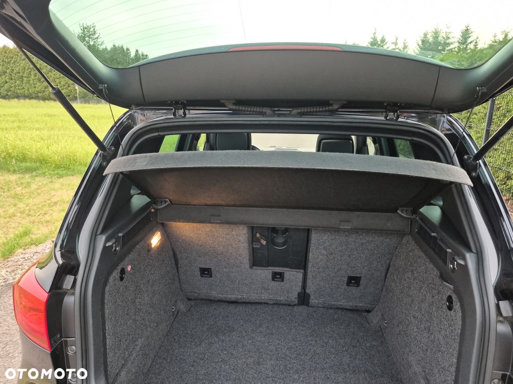 Volkswagen Tiguan 2.0 TDI SCR BlueMotion Technology Lounge Sport & Style - 31