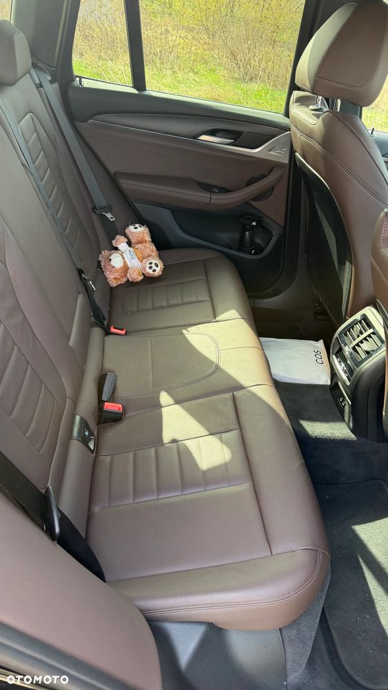 BMW X3 xDrive20i mHEV - 9