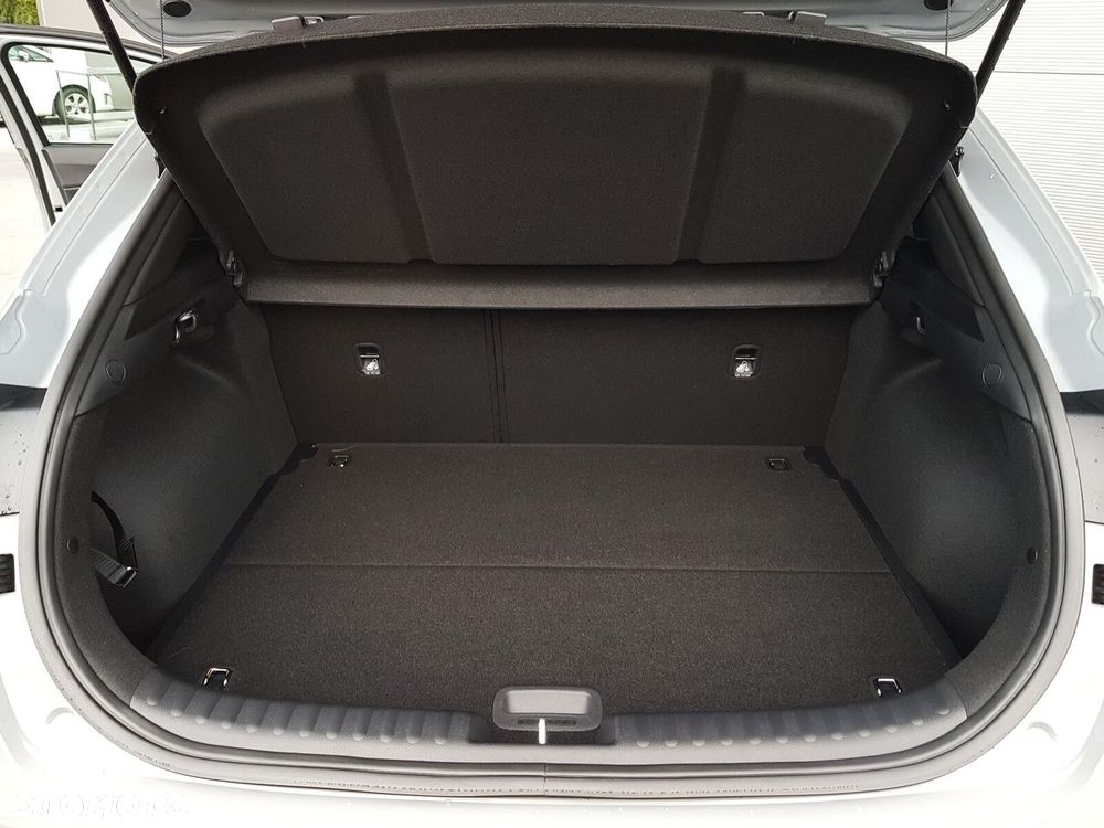 Kia XCeed 1.6 T-GDI Tribute DCT - 27